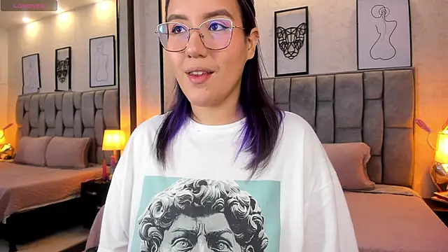 sweet--emily online show from March 2025 03:08:01 AM