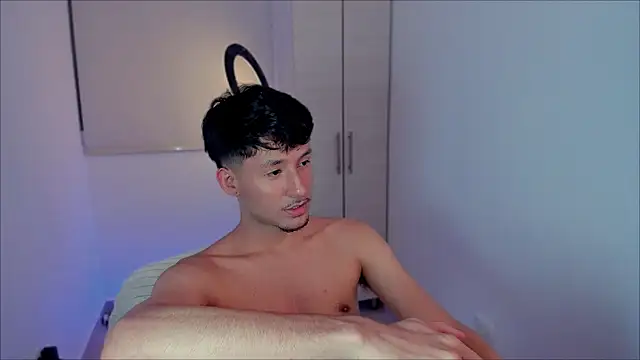 dimitri targaryen online show from December 2024 02:25:02 AM