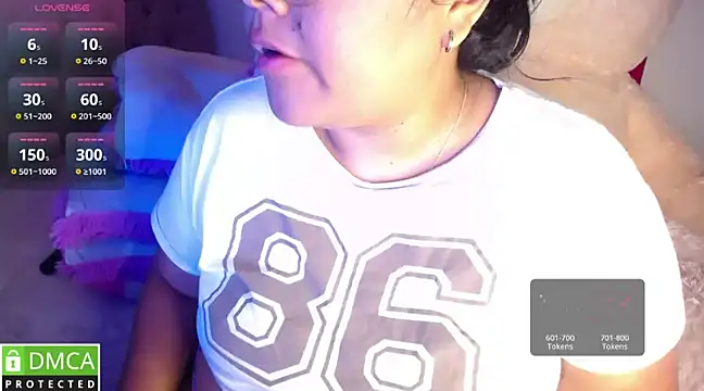 Snapshot of KittyHot20 chatting on February 2025 04:10:02 AM KittyHot20 online show from February 2025 04:10:02 AM