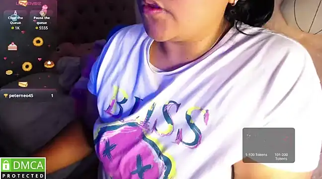 Snapshot of KittyHot20 chatting on March 2025 07:17:01 PM KittyHot20 online show from March 2025 07:17:01 PM