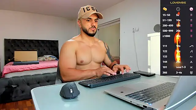 supermanboy94 online show from June 2026 06:16:01 AM