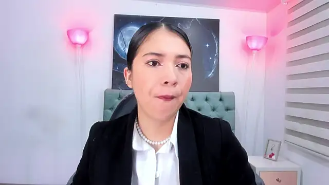 lina bedoya  online show from March 2025 11:39:02 AM