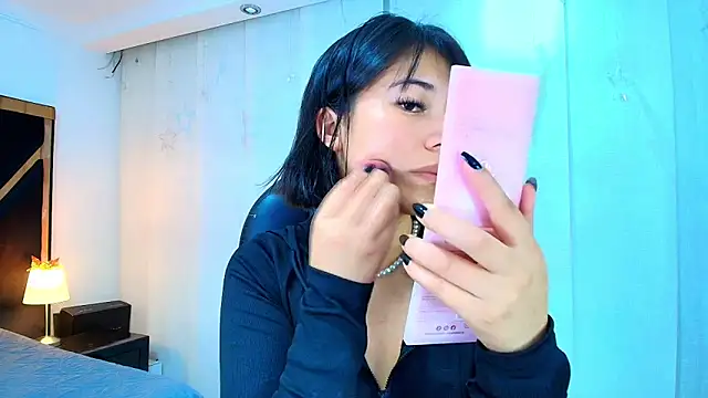 lina bedoya  online show from February 2026 11:42:02 AM