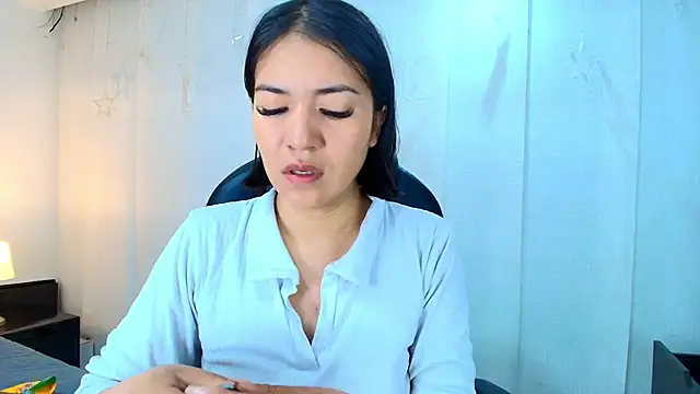 lina bedoya  online show from February 2026 11:54:01 AM