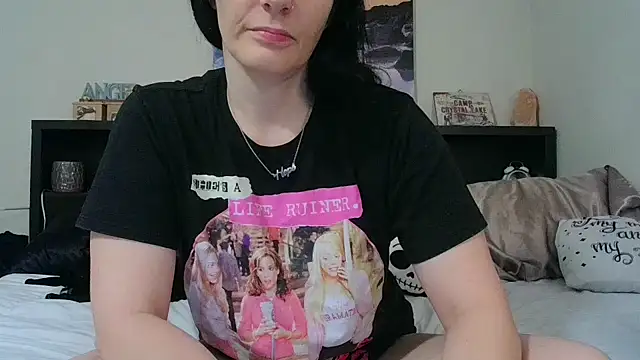 CrystalLakeXO online show from October 2025 07:29:01 AM