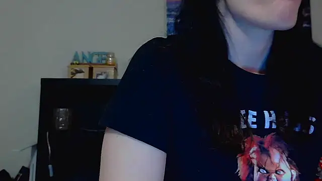 CrystalLakeXO online show from October 2025 04:35:01 AM