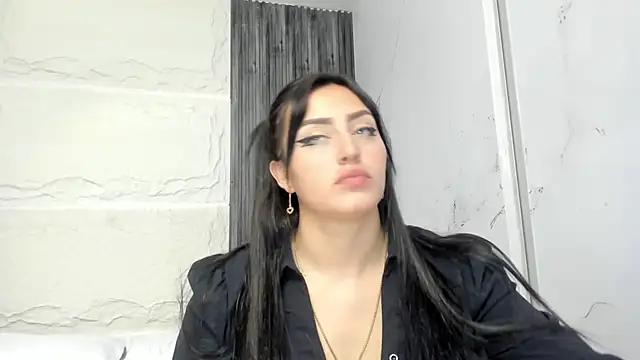 Snapshot of Lesly_sexy4u chatting on October 2025 12:17:01 PM Lesly sexy4u online show from October 2025 12:17:01 PM
