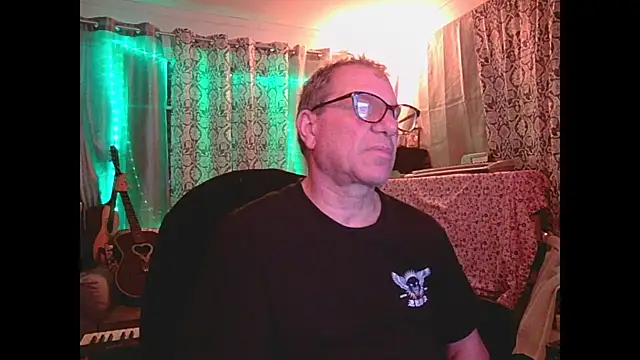 Snapshot of coryassman chatting on December 2024 02:05:01 AM coryassman online show from December 2024 02:05:01 AM