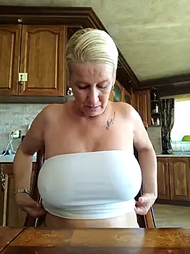 Snapshot of Lotus-blume1 chatting on September 2025 08:49:02 AM Lotus-blume1 online show from September 2025 08:49:02 AM