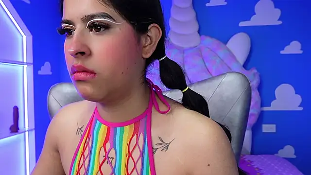 miss romyna online show from December 2024 11:04:02 AM