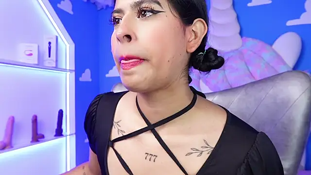 miss romyna online show from January 2025 11:00:02 AM