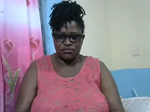 Snapshot of sexy_bigboobss chatting on February 2025 10:49:01 AM sexy bigboobss online show from February 2025 10:49:01 AM