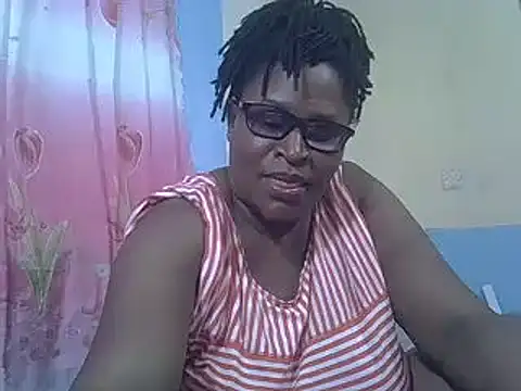 Snapshot of sexy_bigboobss chatting on March 2025 12:13:02 PM sexy bigboobss online show from March 2025 12:13:02 PM