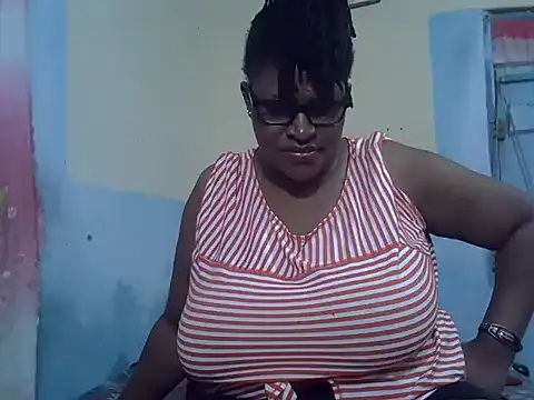 Snapshot of sexy_bigboobss chatting on September 2025 06:46:01 PM sexy bigboobss online show from September 2025 06:46:01 PM