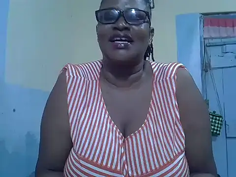 Snapshot of sexy_bigboobss chatting on October 2025 07:17:01 AM sexy bigboobss online show from October 2025 07:17:01 AM