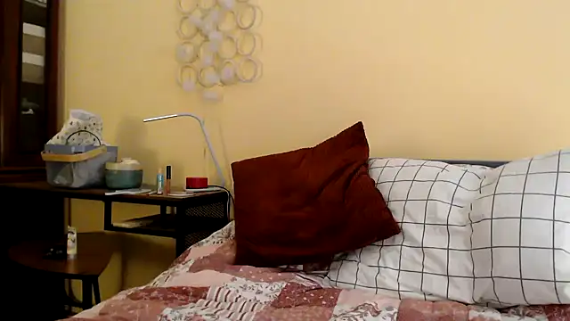 Scarlettford online show from February 2025 01:30:01 PM