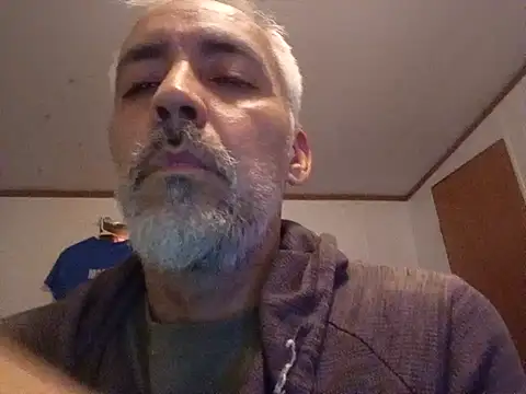 Xoc8  online show from February 2025 07:49:01 PM