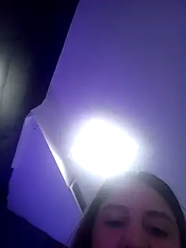 Snapshot of AnthonelaDuque chatting on February 2025 12:01:02 PM AnthonelaDuque online show from February 2025 12:01:02 PM