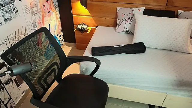 anahi maite online show from December 2024 12:01:02 PM