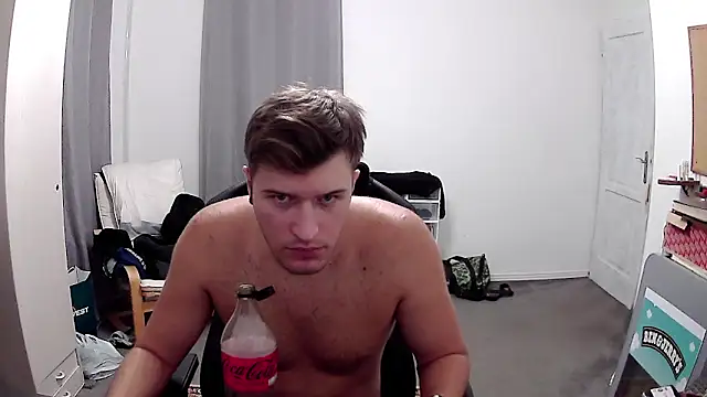 PKrisztian online show from September 2025 09:26:01 PM