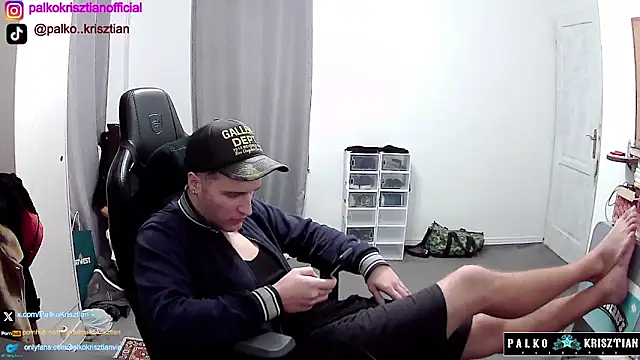 PKrisztian online show from December 2025 11:28:02 AM