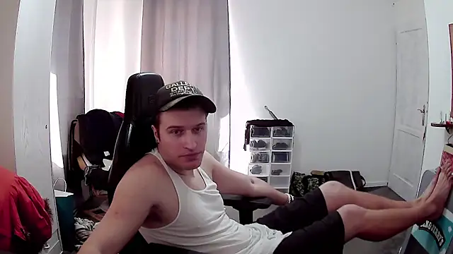 PKrisztian online show from April 2026 02:30:01 PM