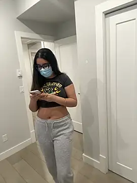 jAsMinE678 online show from March 2026 05:00:02 AM