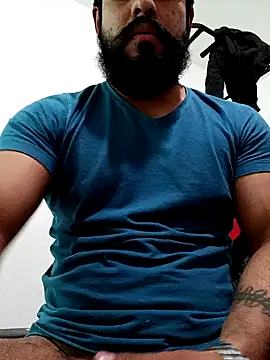 Snapshot of HombreS3n chatting on December 2024 06:49:01 PM HombreS3n online show from December 2024 06:49:01 PM