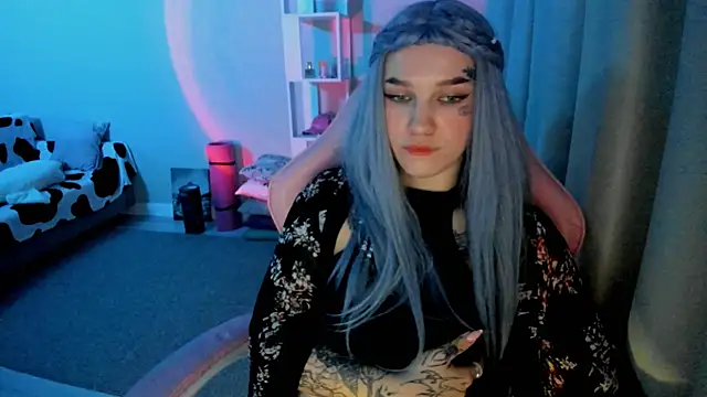 Ledy WWWII online show from December 2024 03:33:02 PM