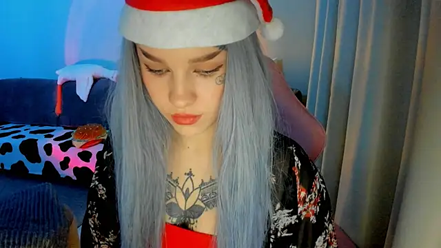 Ledy WWWII online show from December 2024 05:44:01 PM