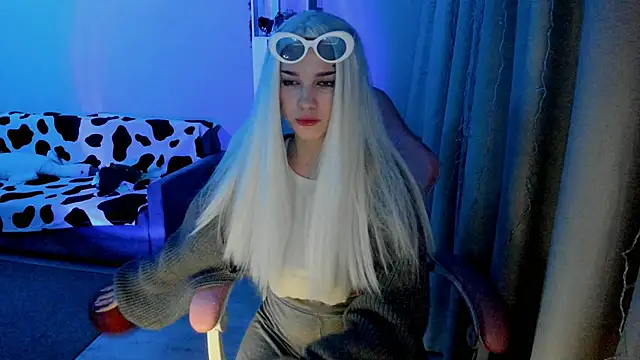 Ledy WWWII online show from January 2025 04:16:02 PM