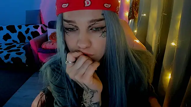 Ledy WWWII online show from January 2025 03:42:02 PM