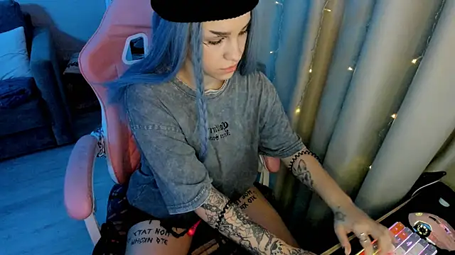 Ledy WWWII online show from January 2025 04:55:02 PM