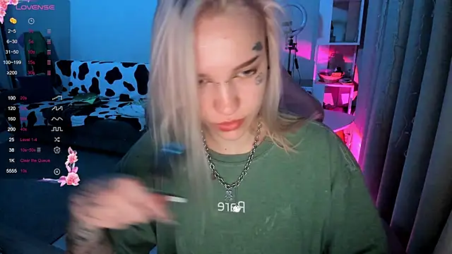 Ledy WWWII online show from March 2025 07:09:01 PM