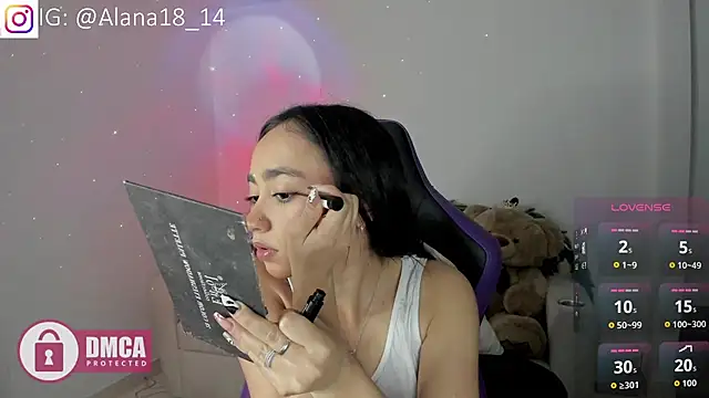 Alana Pherson online show from November 2025 03:39:02 AM