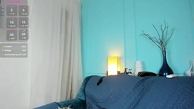 Snapshot of Courtney_gonet chatting on February 2025 06:45:02 AM Courtney gonet online show from February 2025 06:45:02 AM