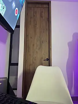 Courtney gonet online show from June 2026 11:07:01 PM