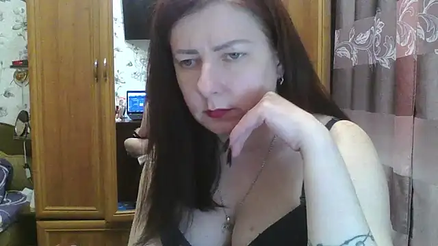 SophieNightAh online show from January 2025 02:02:02 PM