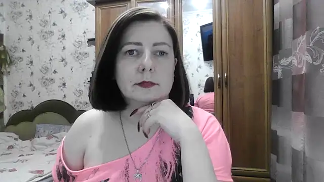 SophieNightAh online show from December 2025 05:11:02 PM