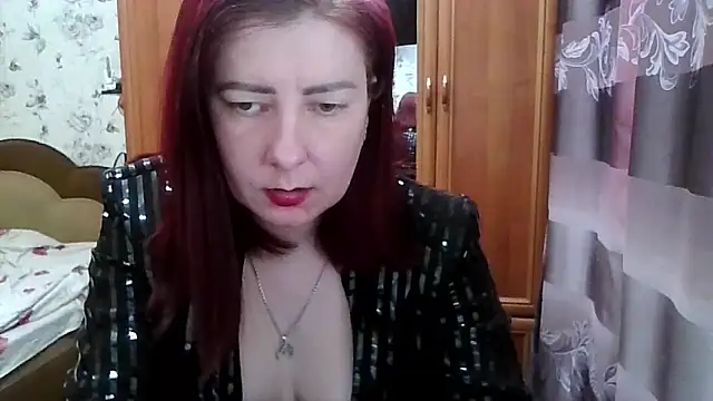 Snapshot of SophieNightAh chatting on May 2026 01:18:01 PM SophieNightAh online show from May 2026 01:18:01 PM