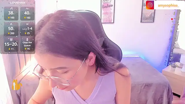 Amy joones online show from January 2025 04:30:02 PM