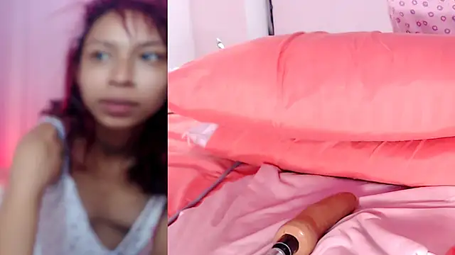 Snapshot of Rubidaniells chatting on December 2024 07:21:01 AM Rubidaniells online show from December 2024 07:21:01 AM