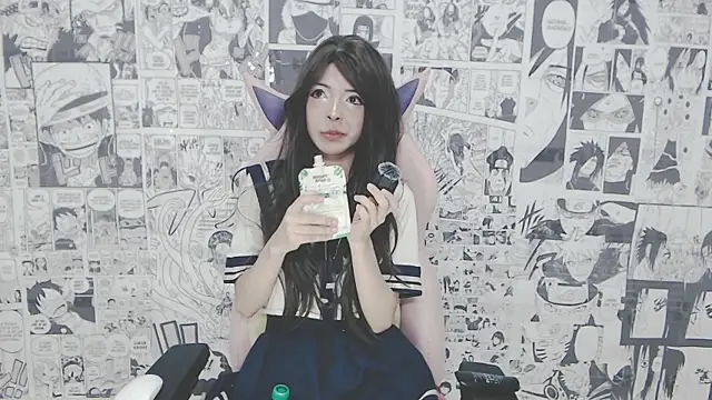 Miahparker online show from November 2025 08:05:01 AM