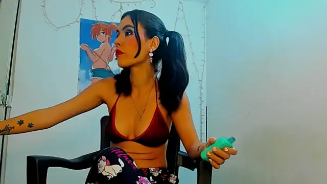 Snapshot of marlynmartinez chatting on December 2024 05:31:02 AM marlynmartinez online show from December 2024 05:31:02 AM