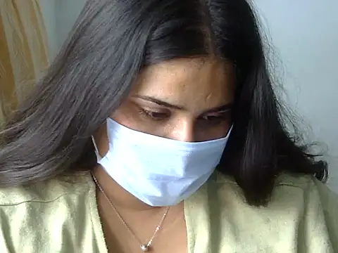 cutelady65 online show from April 2026 06:34:01 PM