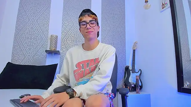 Snapshot of Nikolay_Gregori chatting on December 2024 10:53:02 AM Nikolay Gregori online show from December 2024 10:53:02 AM