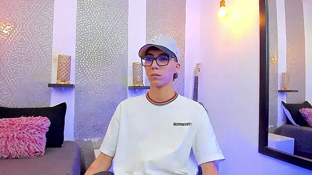 Snapshot of Nikolay_Gregori chatting on January 2025 03:59:02 AM Nikolay Gregori online show from January 2025 03:59:02 AM