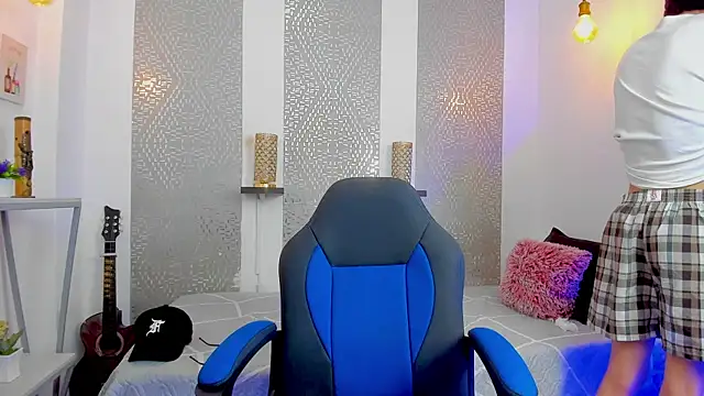 Snapshot of Nikolay_Gregori chatting on February 2025 07:29:02 AM Nikolay Gregori online show from February 2025 07:29:02 AM