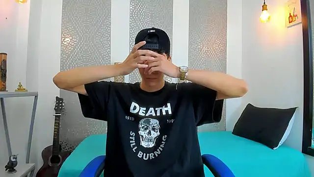 Snapshot of Nikolay_Gregori chatting on March 2025 04:56:02 AM Nikolay Gregori online show from March 2025 04:56:02 AM