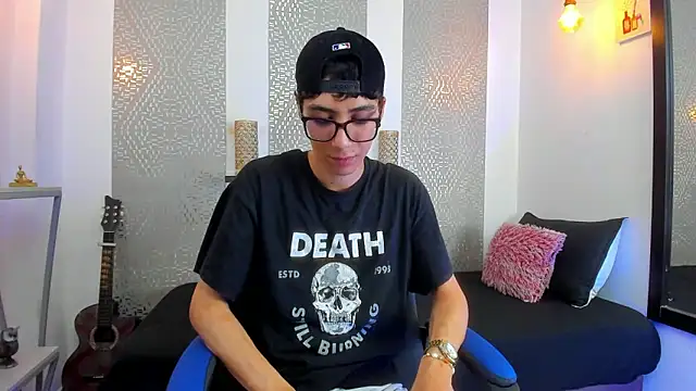 Snapshot of Nikolay_Gregori chatting on March 2025 07:14:02 AM Nikolay Gregori online show from March 2025 07:14:02 AM